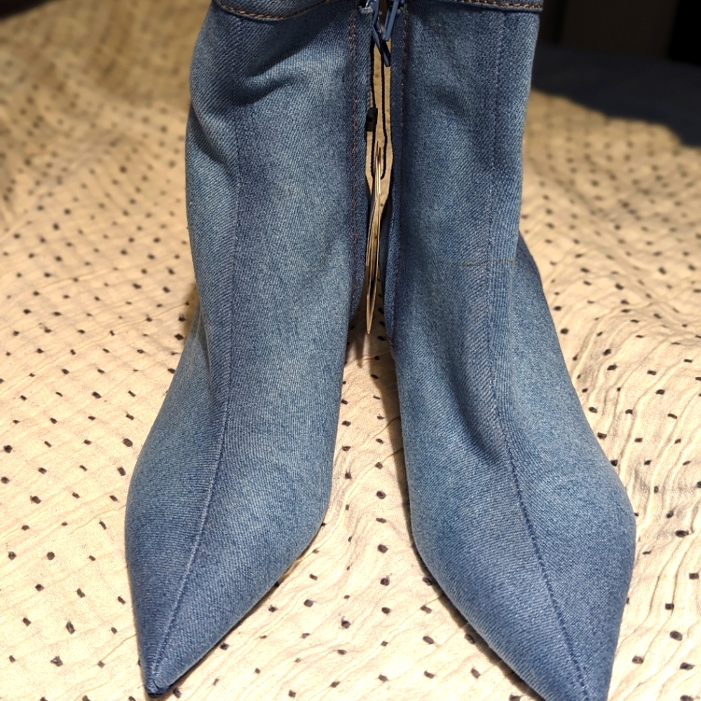 NWT denim ankle boots size 37 Zara